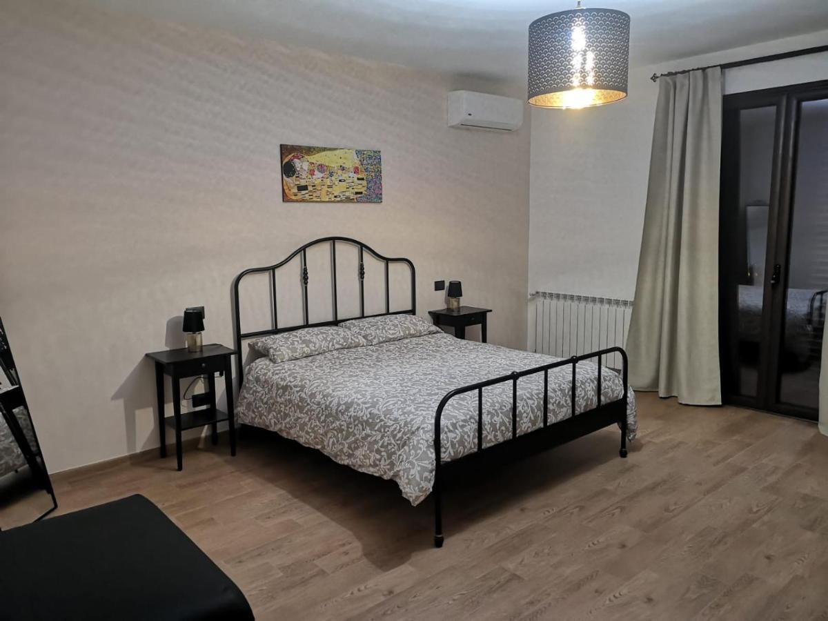Bed And Breakfast Il Sole -Cinquefrondi 外观 照片